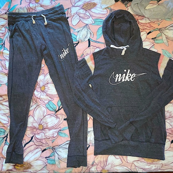 Nike set